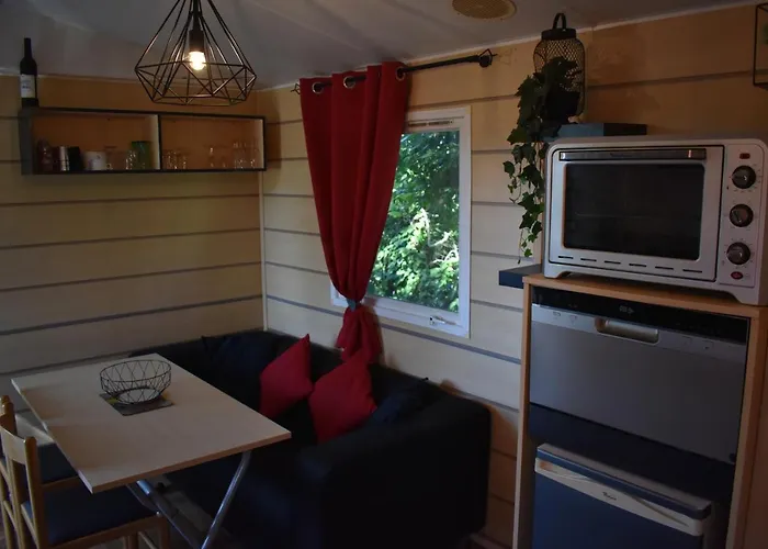 Mobil-Home Sur Terrain Bucolique